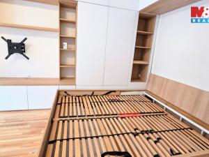 Prodej bytu 2+1, Ostrava - Moravská Ostrava, Veleslavínova, 68 m2