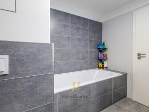 Prodej bytu 2+kk, Olomouc - Povel, Loudova, 57 m2