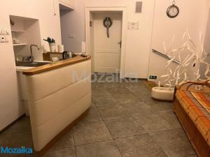 Pronájem kanceláře, Litomyšl, Braunerovo nám., 11 m2