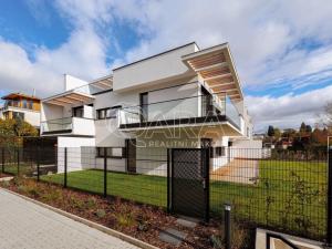 Pronájem bytu 2+kk, Praha - Troja, Pod Hrachovkou, 58 m2