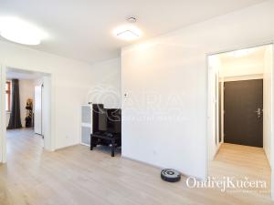 Pronájem bytu 2+kk, Praha - Strašnice, Krátká, 45 m2