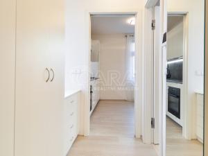 Pronájem bytu 2+kk, Praha - Strašnice, Krátká, 45 m2