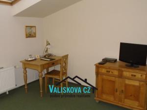 Pronájem bytu 1+kk, Kroměříž, Riegrovo náměstí, 25 m2