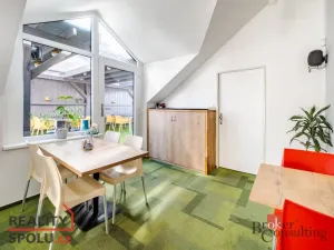 Prodej obchodního prostoru, České Budějovice - České Budějovice 7, Lidická tř., 200 m2