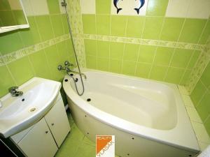 Prodej bytu 2+1, Kadaň, Bystřická, 53 m2