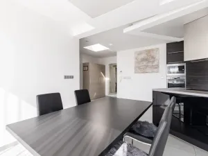 Prodej bytu 2+kk, Brno - Staré Brno, Výstavní, 86 m2