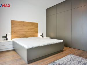 Pronájem bytu 4+kk, Praha - Záběhlice, Mattioliho, 126 m2