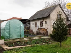 Prodej bytu 3+1, Suchohrdly u Miroslavi, 81 m2