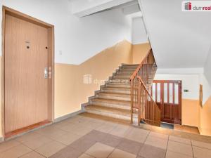 Prodej bytu 2+1, Ostrov, Mánesova, 69 m2