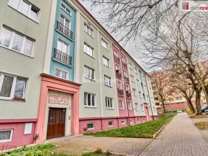 Prodej bytu 2+1, Ostrov, Mánesova, 69 m2