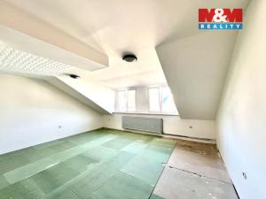 Prodej bytu 1+kk, Krnov - Pod Bezručovým vrchem, Albrechtická, 47 m2