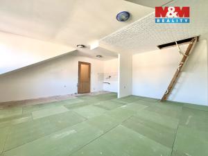 Prodej bytu 1+kk, Krnov - Pod Bezručovým vrchem, Albrechtická, 47 m2