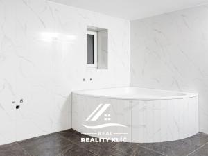 Prodej bytu 3+1, Český Těšín, Ropická, 98 m2