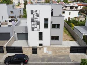 Prodej bytu 3+kk, Praha - Lhotka, Slepá I, 74 m2