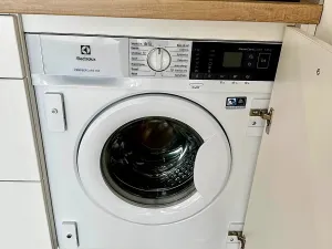 Pronájem bytu 2+kk, Praha - Vinohrady, Perucká, 46 m2