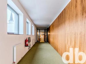 Pronájem kanceláře, Cheb, 26. dubna, 190 m2