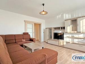 Prodej bytu 3+1, Bukovina nad Labem, 62 m2