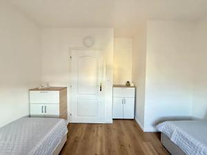 Prodej atypického bytu, Praha - Vršovice, Žitomírská, 92 m2