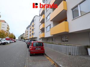 Pronájem garáže, Brno - Žebětín, Chvalovka, 14 m2