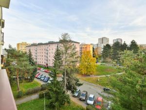 Pronájem bytu 3+1, Praha - Hostivař, Bělinského, 84 m2