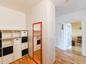 Pronájem bytu 3+1, Praha - Hostivař, Bělinského, 84 m2