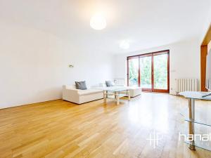 Prodej rodinného domu, Hněvotín, 240 m2