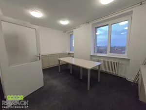 Pronájem kanceláře, Uherské Hradiště, Dlouhá, 65 m2