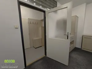 Pronájem kanceláře, Uherské Hradiště, Dlouhá, 65 m2
