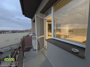 Pronájem kanceláře, Uherské Hradiště, Dlouhá, 65 m2