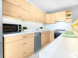 Prodej bytu 3+kk, Praha, Libišská, 76 m2