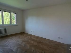Pronájem bytu 1+1, Uherský Brod, Obchodní, 37 m2
