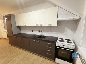 Prodej bytu 3+1, Měčín, Sadová, 84 m2