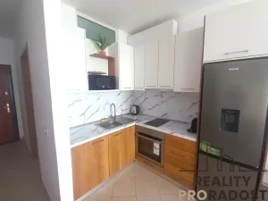 Prodej bytu 3+1, Drač, Albánie, 68 m2