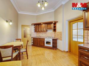 Prodej bytu 1+1, Karlovy Vary, Svahová, 50 m2