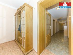 Prodej rodinného domu, Praha - Horní Počernice, Dobrošovská, 295 m2