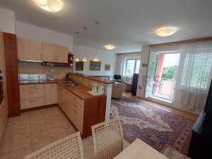 Pronájem bytu 2+kk, Brno, Trýbova, 70 m2