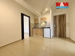 Pronájem bytu 2+1, Benešov, Jana Švermy, 42 m2