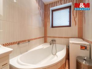 Prodej rodinného domu, Lochovice, 180 m2