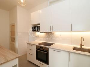 Pronájem bytu 3+1, Praha - Holešovice, Jateční, 81 m2