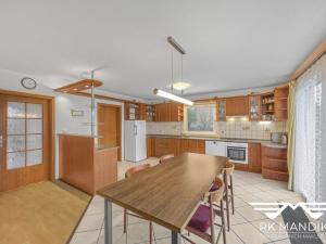 Prodej rodinného domu, Nová Ves, 212 m2