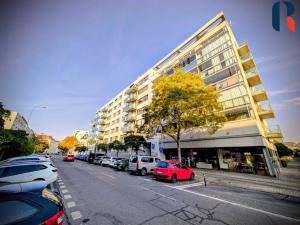 Pronájem bytu 1+kk, Praha - Holešovice, Osadní, 77 m2