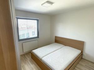 Pronájem bytu 3+kk, Praha - Krč, Pacovská, 68 m2