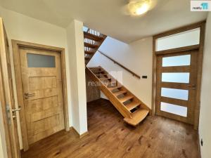 Pronájem rodinného domu, Buš, 170 m2