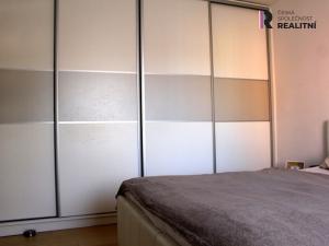 Pronájem bytu 2+kk, Karlovy Vary - Dvory, K. Kučery, 57 m2