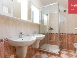 Prodej rodinného domu, Budišov nad Budišovkou - Guntramovice, 220 m2