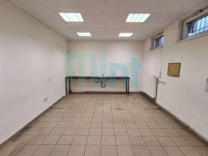 Pronájem skladu, Ostrava, Teslova, 348 m2