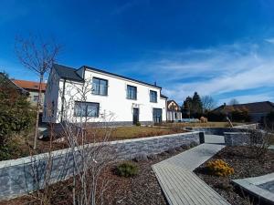 Prodej rodinného domu, Křížkový Újezdec, 228 m2