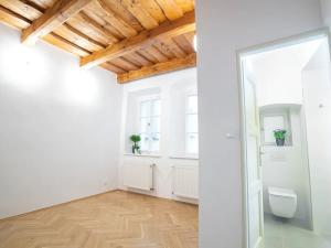 Prodej bytu 2+1, Praha - Hradčany, Úvoz, 126 m2