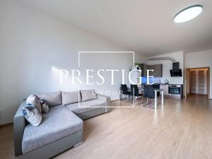 Pronájem bytu 1+kk, Praha - Libeň, Březenská, 66 m2