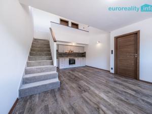 Pronájem bytu 3+kk, Bělá pod Bezdězem, Mladoboleslavská, 84 m2